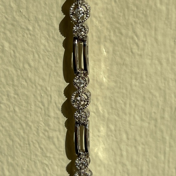 BRAND NEW DIAMOND TENNIS BRACELET 14K WHITE GOLD - Picture 5 of 8